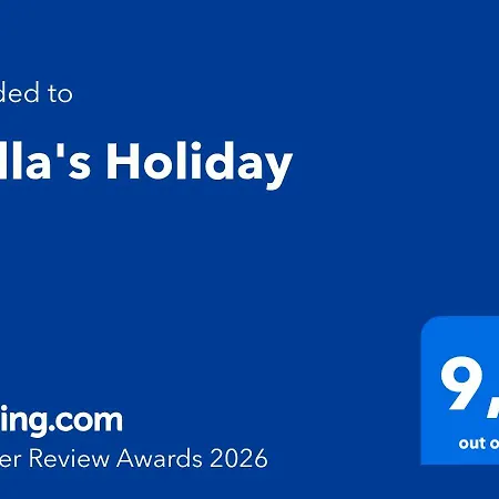 Nella's